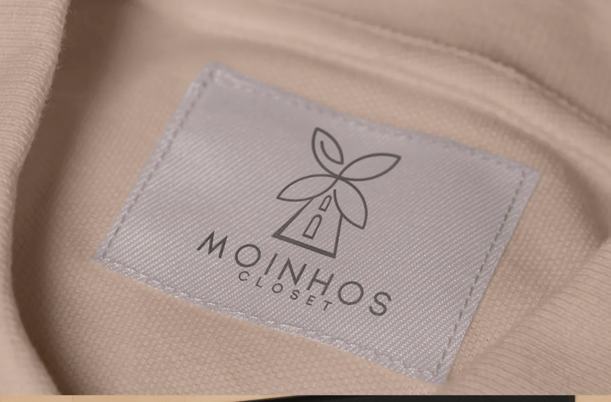 Moinhos Closet clothing label